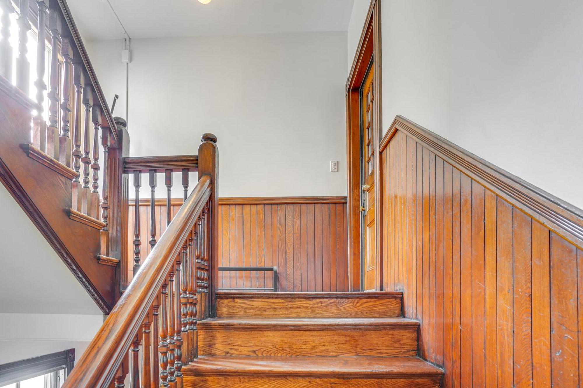 Apartment Walk To Harvard Square In *